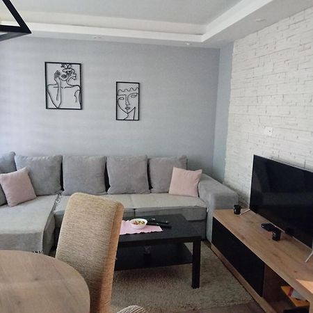 Sunshine Apartment Крагуевац Екстериор снимка