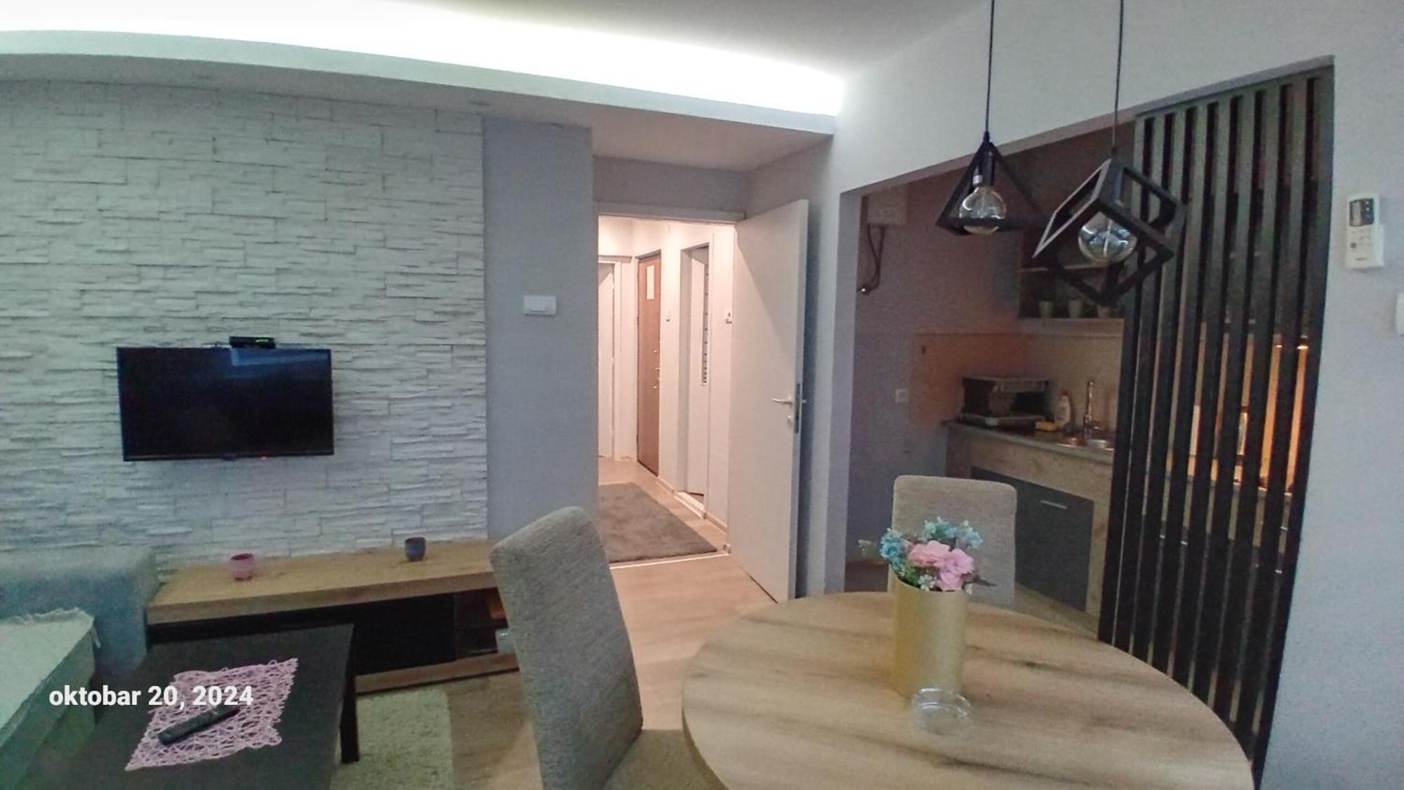 Sunshine Apartment Крагуевац Екстериор снимка