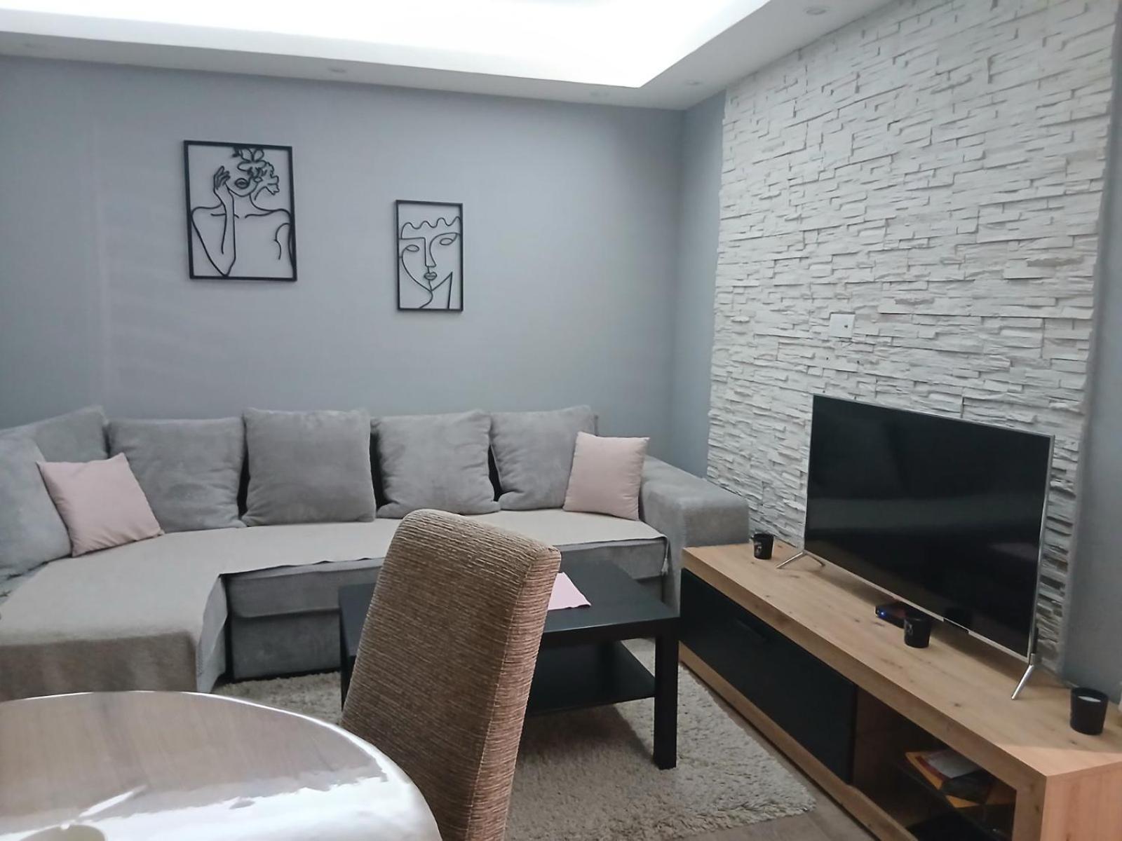 Sunshine Apartment Крагуевац Екстериор снимка