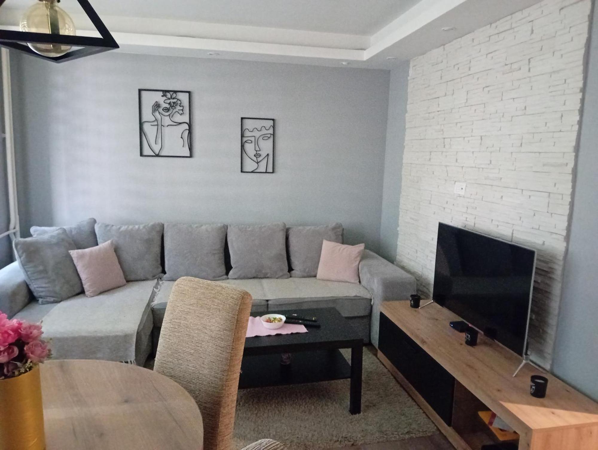 Sunshine Apartment Крагуевац Екстериор снимка